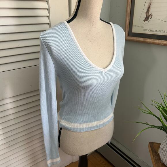 Vintage RAMPAGE Sweater Womens Medium Blue Cropped Plunging V-Neck Ribbed Y2K - Picture 3 of 8